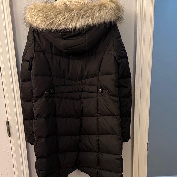 Ralph Lauren Black Label Black Puffer Coat with Fur Hood - Picture 4 of 5